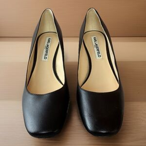 Karl Lagerfeld Paris Black Leather Charee Pumps Women’s Size 8M
